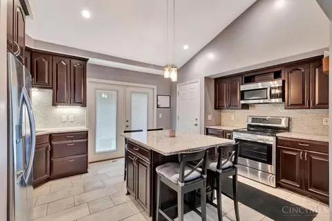 211 Biddle, Harrison, OH 45030 photo 7