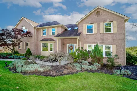2815 London Rdg, Hamilton, OH 45013