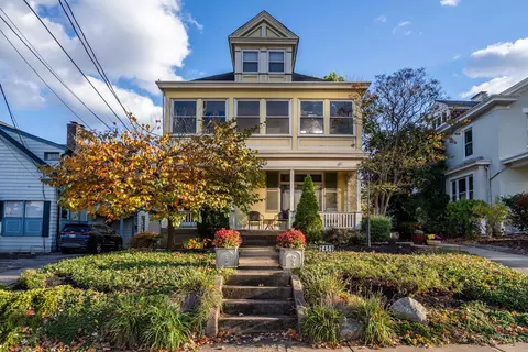 2459 Madison, Cincinnati, OH 45208