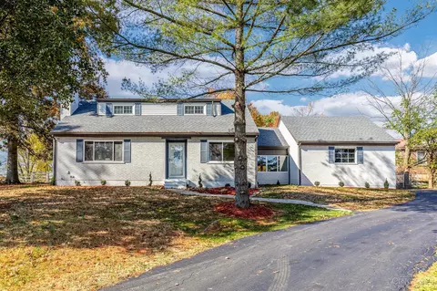 471 Anderson Ferry Rd, Cincinnati, OH 45238