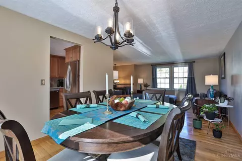 1389 Longacre Dr, Forest Park, OH 45240 photo 9
