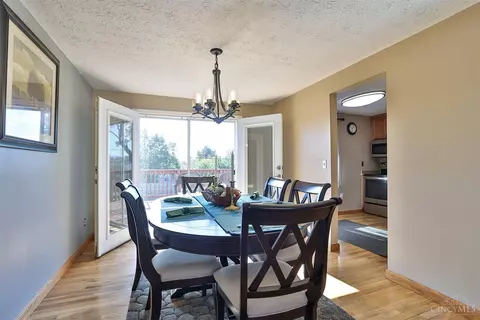1389 Longacre Dr, Forest Park, OH 45240 photo 8