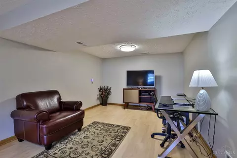 1389 Longacre Dr, Forest Park, OH 45240 photo 20