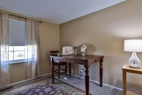 1389 Longacre Dr, Forest Park, OH 45240 photo 18