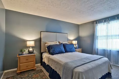 1389 Longacre Dr, Forest Park, OH 45240 photo 17