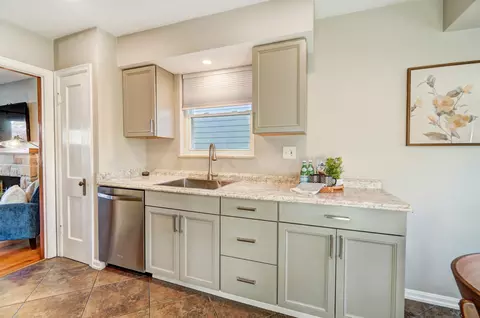 7421 Juler, Cincinnati, OH 45243 photo 14