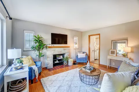 7421 Juler, Cincinnati, OH 45243 photo 6