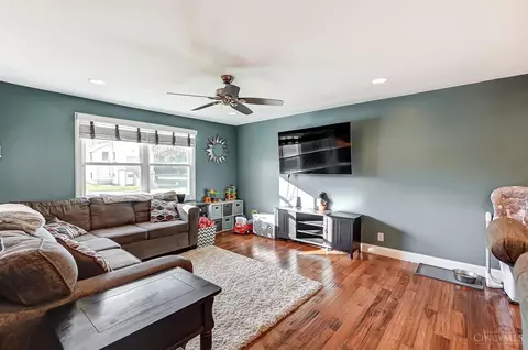 8214 Monroe, Cincinnati, OH 45236 photo 4