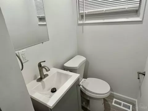 8728 Desoto, Cincinnati, OH 45231 photo 10
