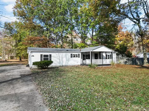 2867 Lindale Mount Holly, Amelia, OH 45102