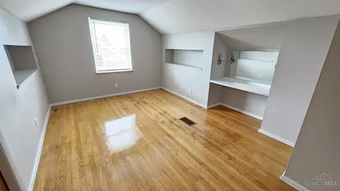 Other - 3583 Eyrich, Cincinnati, OH 45248 photo 9 of 10