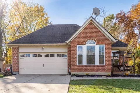 199 Hildebrant Dr, Hamilton Township, OH 45039