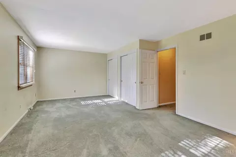 1041 Devils Backbone, Cincinnati, OH 45233 photo 17