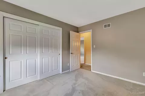 1041 Devils Backbone, Cincinnati, OH 45233 photo 20