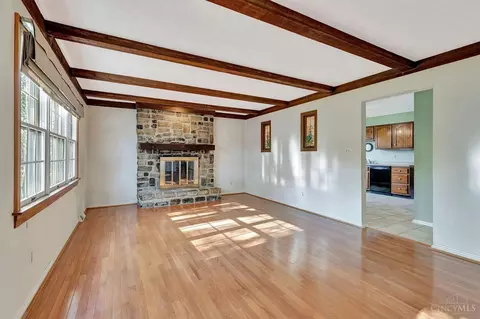 1041 Devils Backbone, Cincinnati, OH 45233 photo 11