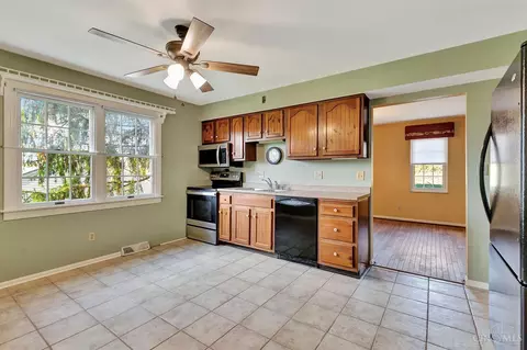 1041 Devils Backbone, Cincinnati, OH 45233 photo 7