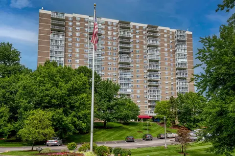 2444 Madison #206, Cincinnati, OH 45208