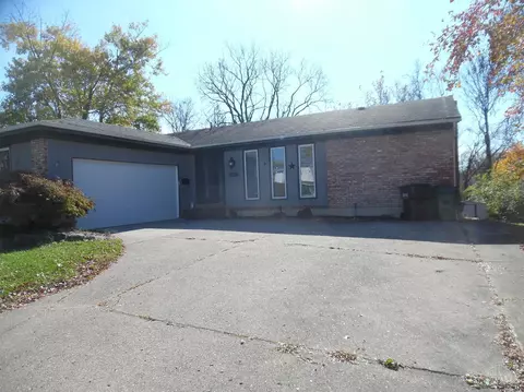 1889 Fullerton Dr, Cincinnati, OH 45240