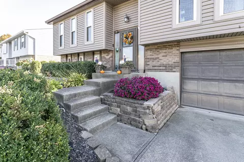 4991 Bonaventure, Cincinnati, OH 45238