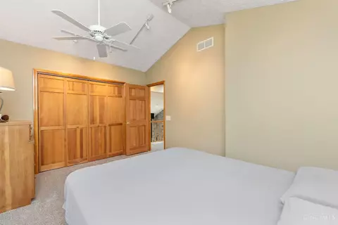 4967 Barnstable, Cincinnati, OH 45244 photo 23