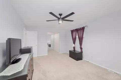 1587 Pinebluff Ln, Cincinnati, OH 45255 photo 23