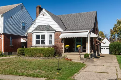 1182 East, Cincinnati, OH 45224