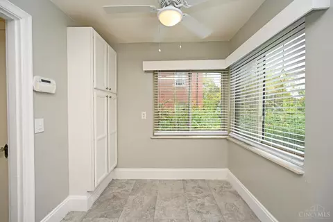 1128 Clearbrook Dr, Cincinnati, OH 45229 photo 21