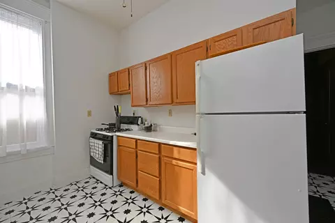 2718 Hackberry, Cincinnati, OH 45206 photo 14