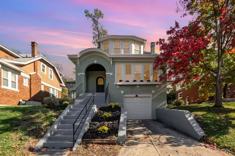 3972 Ardmore Ave, Cincinnati, OH 45229