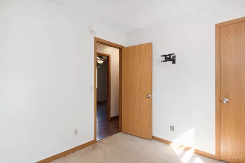 2271 Tucker, Blanchester, OH 45107 photo 4