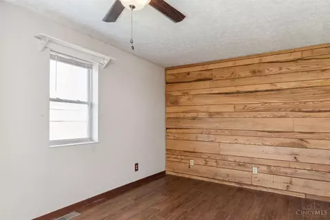 2271 Tucker, Blanchester, OH 45107 photo 10