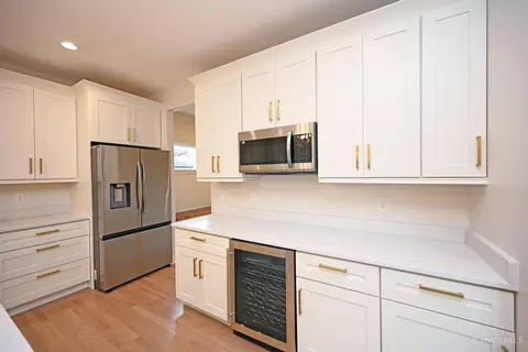 6756 Britton, Cincinnati, OH 45227 photo 4