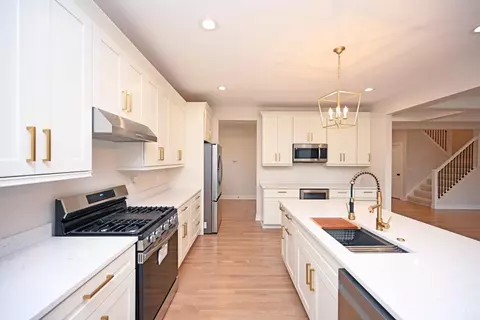 6756 Britton, Cincinnati, OH 45227 photo 3