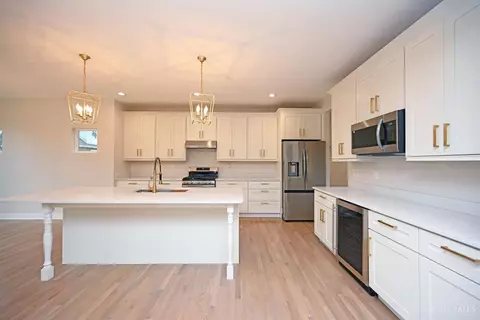 6756 Britton, Cincinnati, OH 45227 photo 39