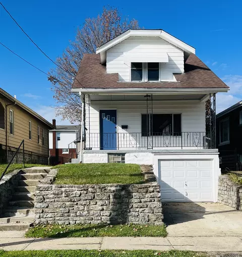 5443 Rolston, Cincinnati, OH 45212