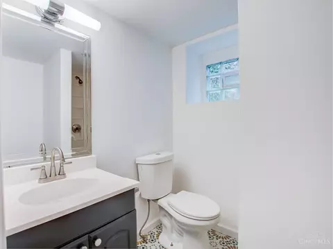 2216 Burnet, Cincinnati, OH 45219 photo 19