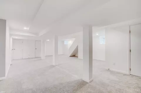 2216 Burnet, Cincinnati, OH 45219 photo 18