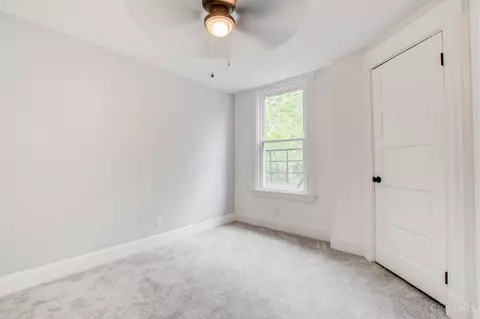 2216 Burnet, Cincinnati, OH 45219 photo 11