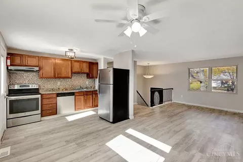 2311 Roxanna Dr, Cincinnati, OH 45231 photo 6