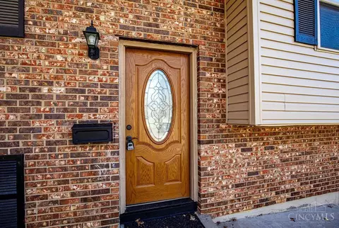 2311 Roxanna Dr, Cincinnati, OH 45231 photo 2