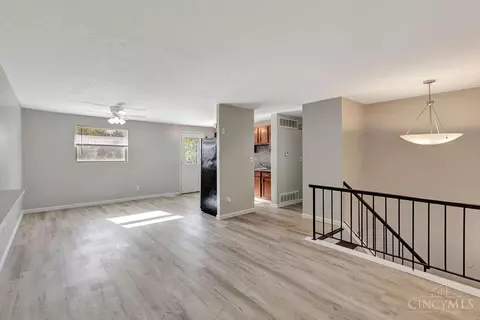 2311 Roxanna Dr, Cincinnati, OH 45231 photo 5