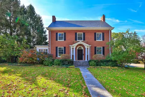 1257 Edwards Rd, Cincinnati, OH 45208