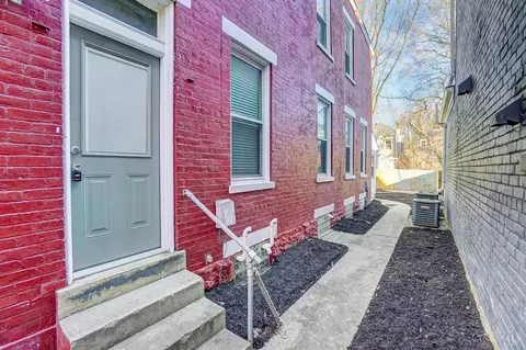 4262 Williamson, Cincinnati, OH 45223 photo 30