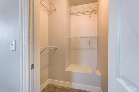 4262 Williamson, Cincinnati, OH 45223 photo 19