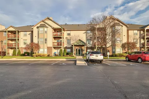 4951 Arbor Woods Ct #203, Cincinnati, OH 45248
