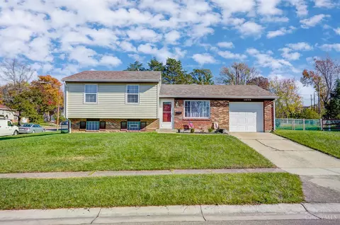 11770 Lassiter Dr, Forest Park, OH 45240