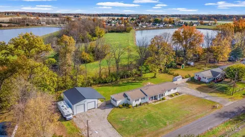 5371 Maple Grove Ave, Blanchester, OH 45107