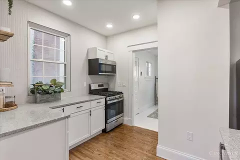 2013 Hewitt, Cincinnati, OH 45207 photo 11