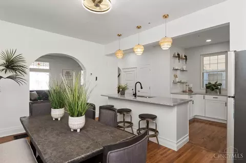 2013 Hewitt, Cincinnati, OH 45207 photo 17