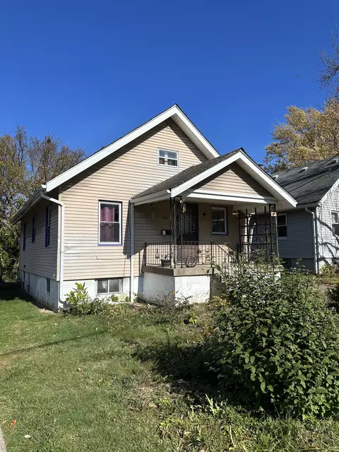 1814 Sundale, Cincinnati, OH 45239
